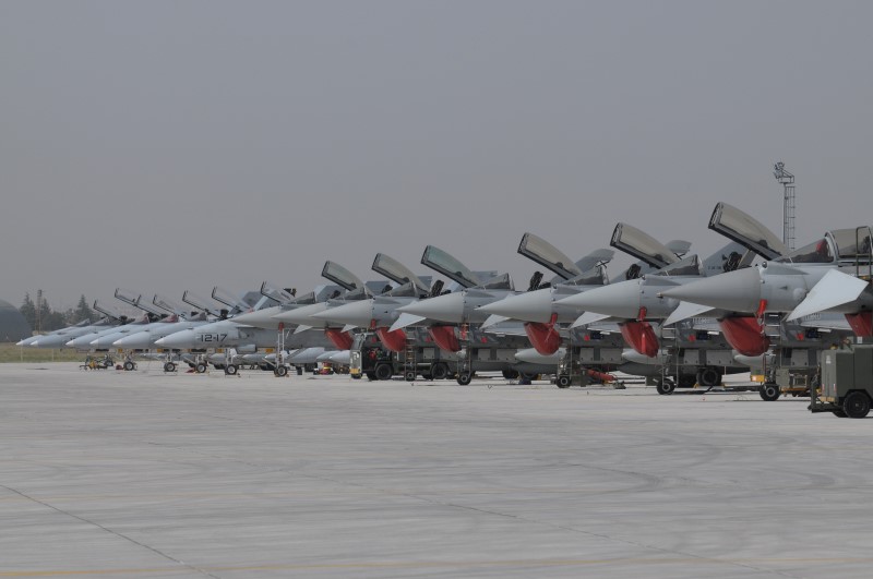 Photo 43.JPG - The Spanish Flightline to the Eagle-Ramp with 6 EF-18s and 6 Eurofighters